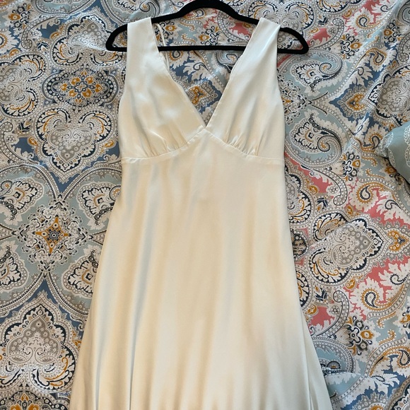 Abercrombie Women's Plunge Cowl Back Maxi Dress White, Size M - Picture 7 of 13